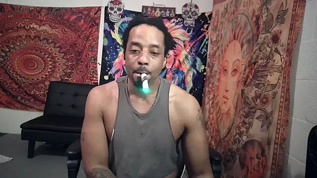 Coco-Licious online show from January 2025 07:34:01 PM