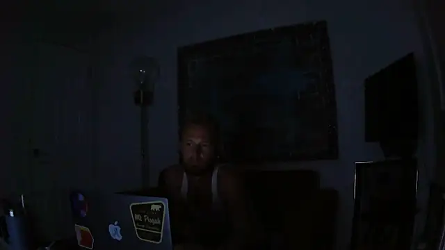 Snapshot of bjay1210 chatting on January 2025 04:04:01 AM bjay1210 online show from January 2025 04:04:01 AM