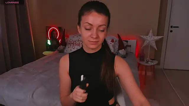 Snapshot of Ariel__BlackSea chatting on January 2025 08:24:01 AM Ariel BlackSea online show from January 2025 08:24:01 AM