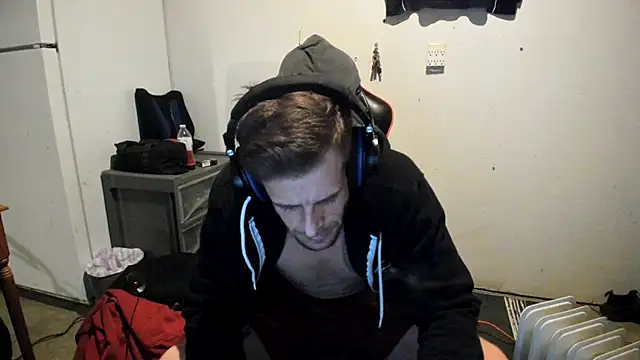 JamesMichael88 online show from March 2025 04:46:01 AM