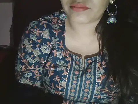 Hot-shanvi online show from April 2026 05:06:01 PM