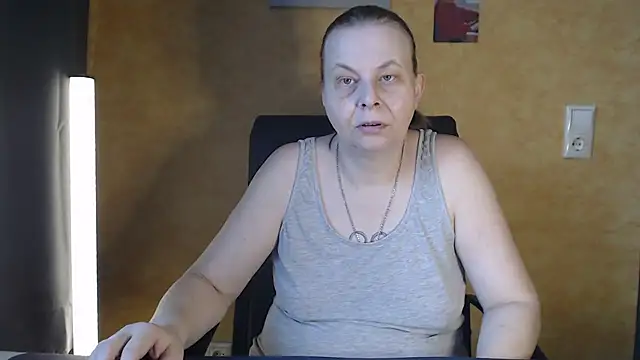 Sweet Phoenix online show from October 2025 07:17:02 AM