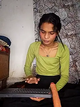 Enna Zarza  online show from October 2025 06:28:01 AM