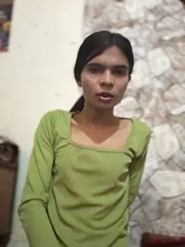Enna Zarza  online show from June 2026 06:55:01 AM