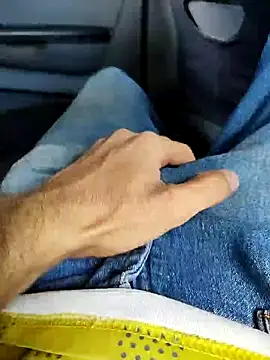 fredfgr online show from April 2026 03:40:02 PM