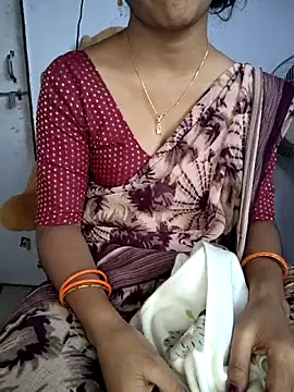 lovelygirl4567 online show from November 2025 05:50:01 AM