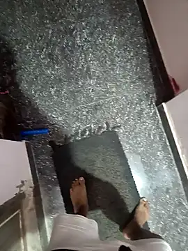 Snapshot of Bangalorious chatting on January 2025 06:01:02 AM Bangalorious online show from January 2025 06:01:02 AM