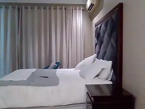 BigBootyKandy15 online show from January 2025 07:17:01 PM