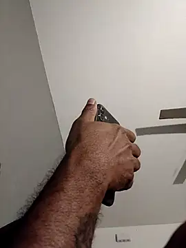 Snapshot of Caliclysm chatting on September 2025 07:57:02 AM Caliclysm online show from September 2025 07:57:02 AM