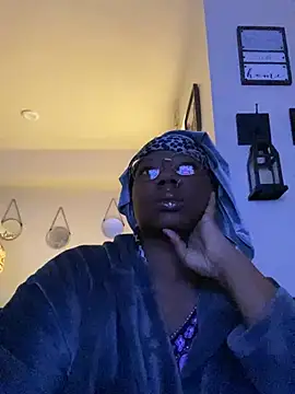 DamnBubbles online show from March 2025 11:43:02 PM