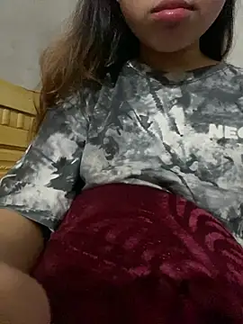 Snapshot of feng-a chatting on January 2025 04:40:01 PM feng-a online show from January 2025 04:40:01 PM