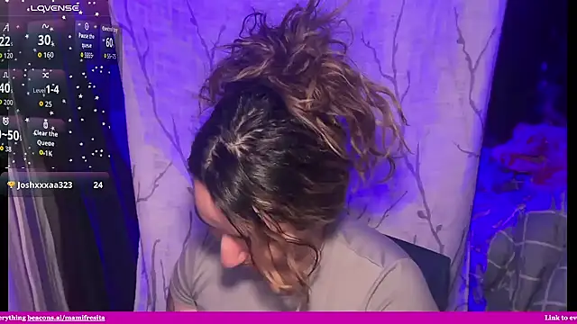 Snapshot of mamifresita chatting on May 2026 05:59:01 AM mamifresita online show from May 2026 05:59:01 AM