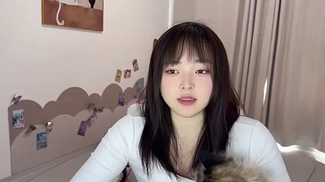 Chenjing0 online show from April 2026 04:57:01 AM