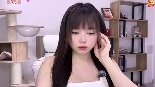 Snapshot of Chenjing0 chatting on June 2026 12:37:01 PM Chenjing0 online show from June 2026 12:37:01 PM