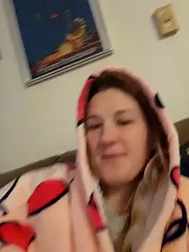 Snapshot of CoraRiley chatting on January 2025 06:34:02 PM CoraRiley online show from January 2025 06:34:02 PM