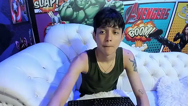 Snapshot of jisuscat chatting on January 2025 07:03:01 PM jisuscat online show from January 2025 07:03:01 PM