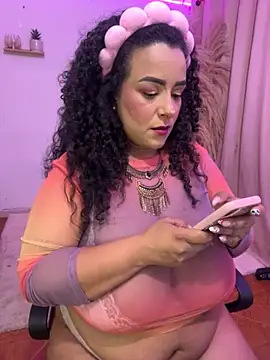 ariadna cooper online show from November 2025 04:48:01 AM