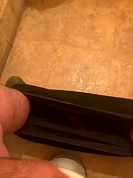 Snapshot of balint35 chatting on October 2025 06:44:02 AM balint35 online show from October 2025 06:44:02 AM