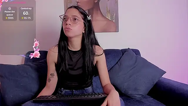 Snapshot of catalina_rrosee chatting on January 2025 07:07:01 PM catalina rrosee online show from January 2025 07:07:01 PM