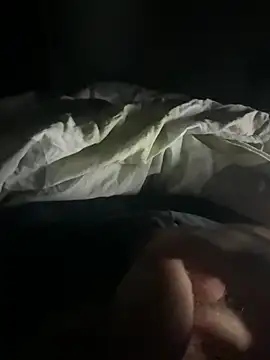 dragos211 online show from April 2026 10:32:01 PM