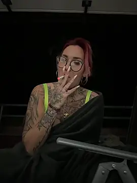 Mia-Fuchs online show from January 2025 06:51:02 PM