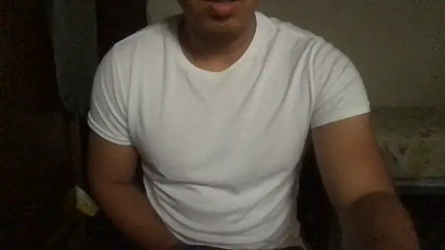 Snapshot of RODRI_POLLADURA chatting on October 2025 01:42:02 PM RODRI POLLADURA online show from October 2025 01:42:02 PM