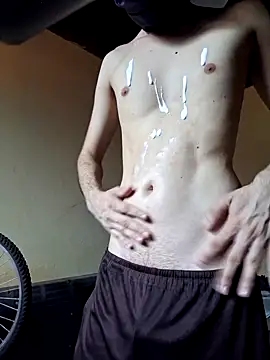 Snapshot of Uncutb0y chatting on January 2025 07:47:02 PM Uncutb0y online show from January 2025 07:47:02 PM