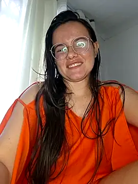 camillebr online show from April 2026 11:26:01 AM