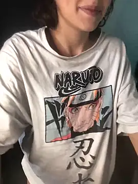 Snapshot of NickiYoung chatting on January 2025 05:42:02 AM NickiYoung online show from January 2025 05:42:02 AM