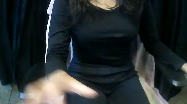 Snapshot of hot-niti chatting on February 2025 03:50:01 PM hot-niti online show from February 2025 03:50:01 PM