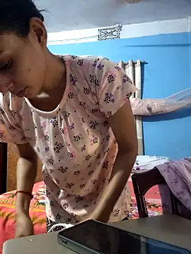 Snapshot of 124pakhi chatting on April 2026 01:42:02 AM 124pakhi online show from April 2026 01:42:02 AM