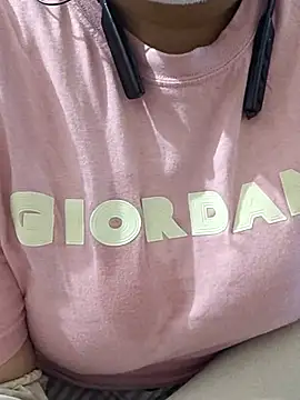 mallupriyapriya online show from April 2026 05:38:01 AM