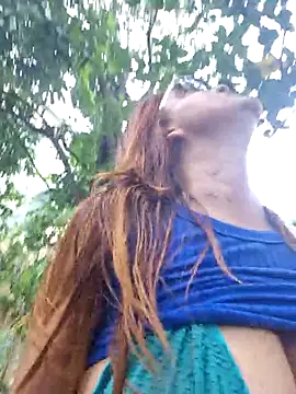 AliceRuivinha2 online show from November 2025 11:32:01 AM