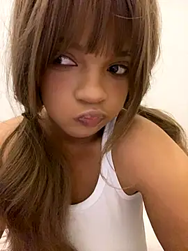 AwkwardJasminee online show from November 2025 12:38:02 PM