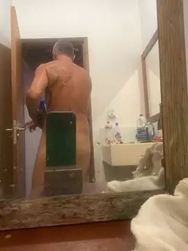 Snapshot of GoloZeusMax chatting on February 2025 01:16:02 AM GoloZeusMax online show from February 2025 01:16:02 AM