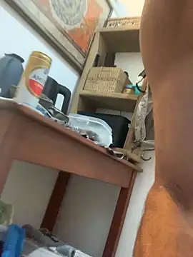 Snapshot of GoloZeusMax chatting on October 2025 11:51:02 PM GoloZeusMax online show from October 2025 11:51:02 PM