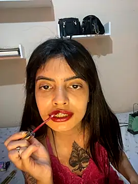 LawrencyLarry online show from December 2025 11:24:01 PM