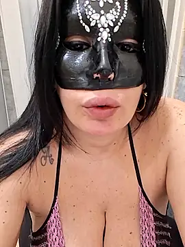 desyree89 online show from December 2025 05:57:02 AM