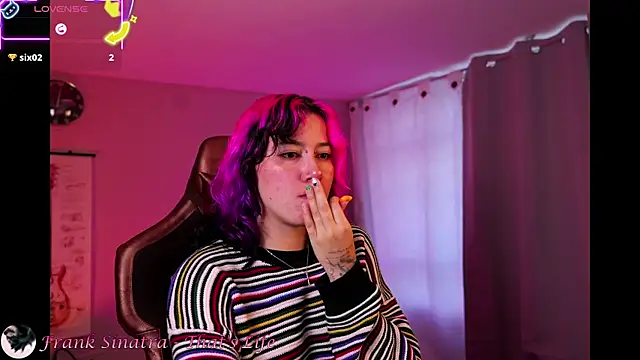 Snapshot of _zephyr_ chatting on November 2025 09:28:01 PM  zephyr  online show from November 2025 09:28:01 PM