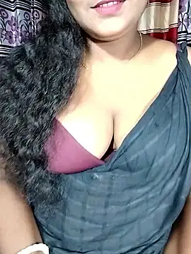 Snapshot of YERY_HOT chatting on October 2025 03:43:01 PM YERY HOT online show from October 2025 03:43:01 PM