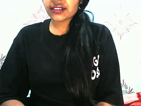 Snapshot of Misha_Sweett chatting on March 2025 04:01:01 PM Misha Sweett online show from March 2025 04:01:01 PM