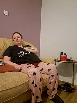 Snapshot of curvy_girl71 chatting on January 2025 06:59:02 PM curvy girl71 online show from January 2025 06:59:02 PM