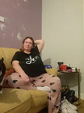 Snapshot of curvy_girl71 chatting on March 2025 06:56:01 PM curvy girl71 online show from March 2025 06:56:01 PM