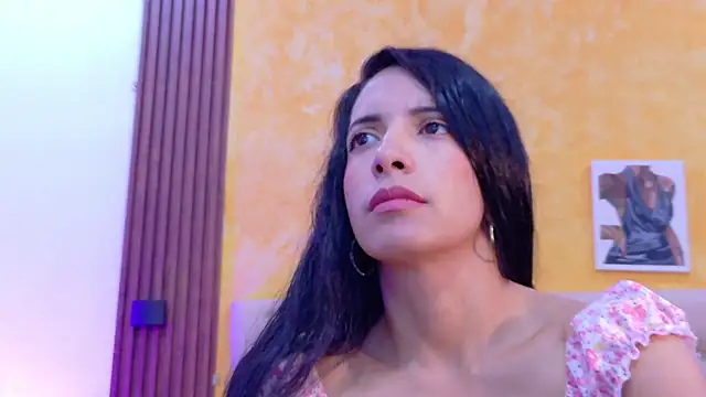 Snapshot of amabel_zambrano chatting on June 2026 11:53:02 AM amabel zambrano online show from June 2026 11:53:02 AM