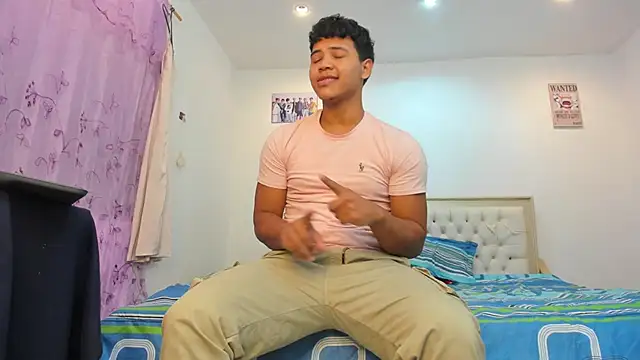 Jeens Rodrick online show from January 2025 11:34:01 PM