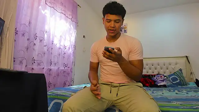 Jeens Rodrick online show from February 2025 05:26:01 PM