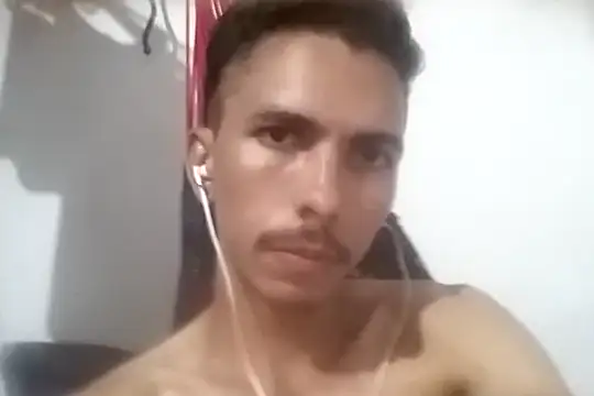 MagrinhoSaradoo online show from February 2025 03:06:01 AM