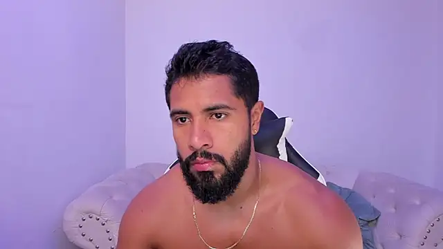 Santiago huntt online show from November 2025 12:51:01 PM