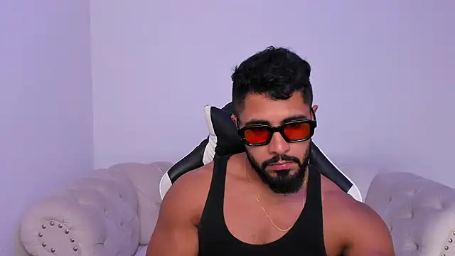 Santiago huntt online show from March 2026 09:14:02 PM