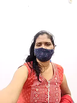 Snapshot of Lucky-Deepthi chatting on February 2025 09:27:02 PM Lucky-Deepthi online show from February 2025 09:27:02 PM